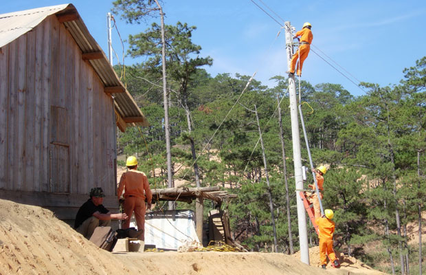 Trong tháng 6 2011, tình hình cung cấp điện tiếp tục ổn định
